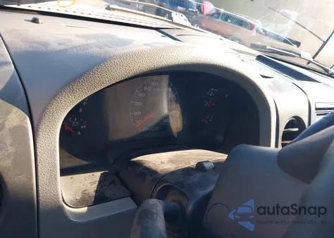 2006 Ford F-150 Stx/Xl/Xlt from USA, damaged, VIN 1FTRX14W06NA02575